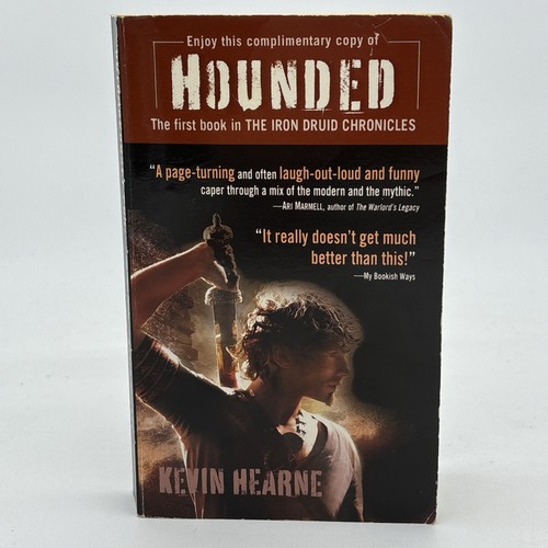 Hounded Iron Druid Chronicles by Kevin Hearne PB Promotional Complementary Book - Picture 1 of 8