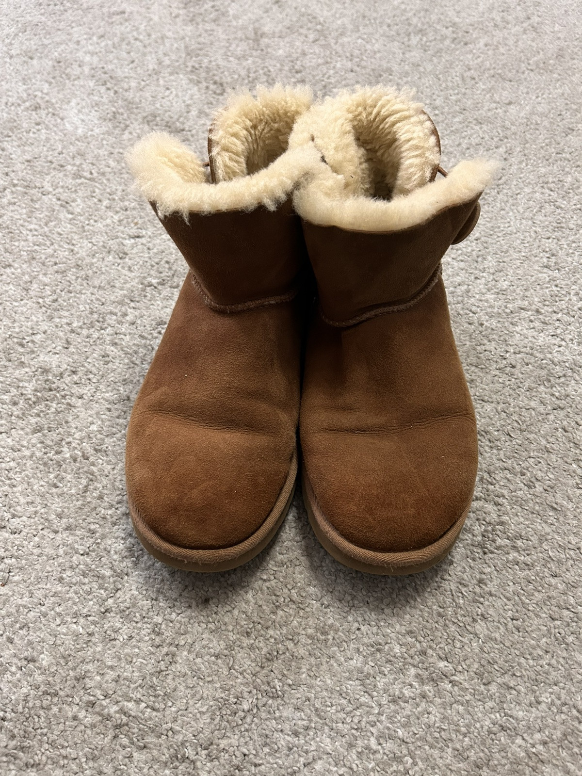 UGG MINI BAILEY BUTTON BOOTS CHESTNUT SIZE US 8 - image 6