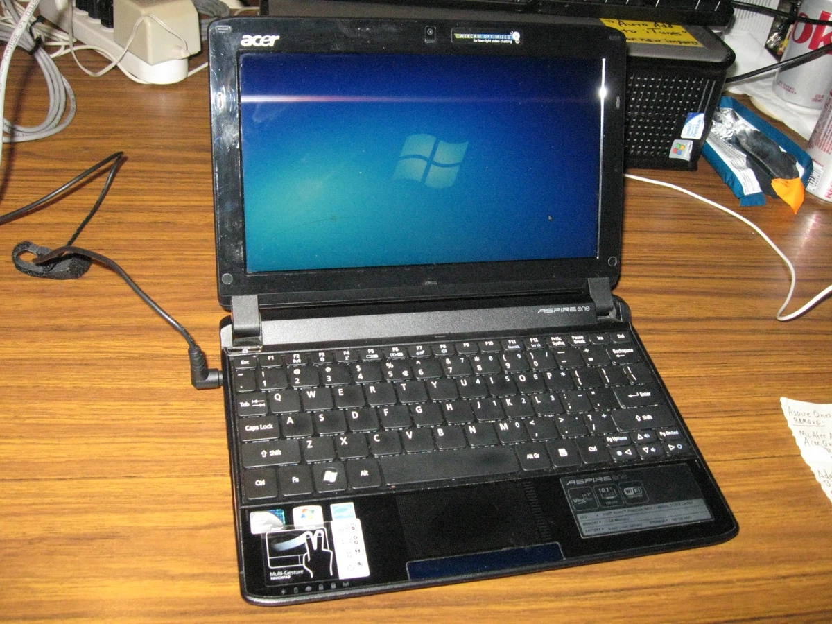 Acer Windows 7 Intel Atom Single-Core PC Laptops & Netbooks for
