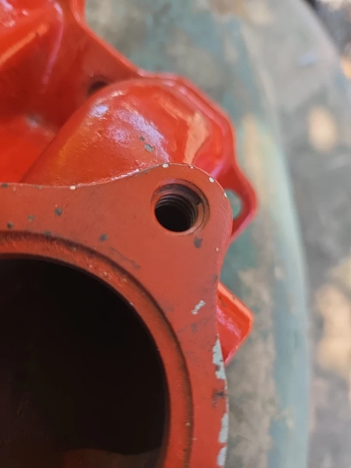 Prototipo de admisión SY1 Smokey Yunick Crossram Z28 Camaro Foto 3 de 4