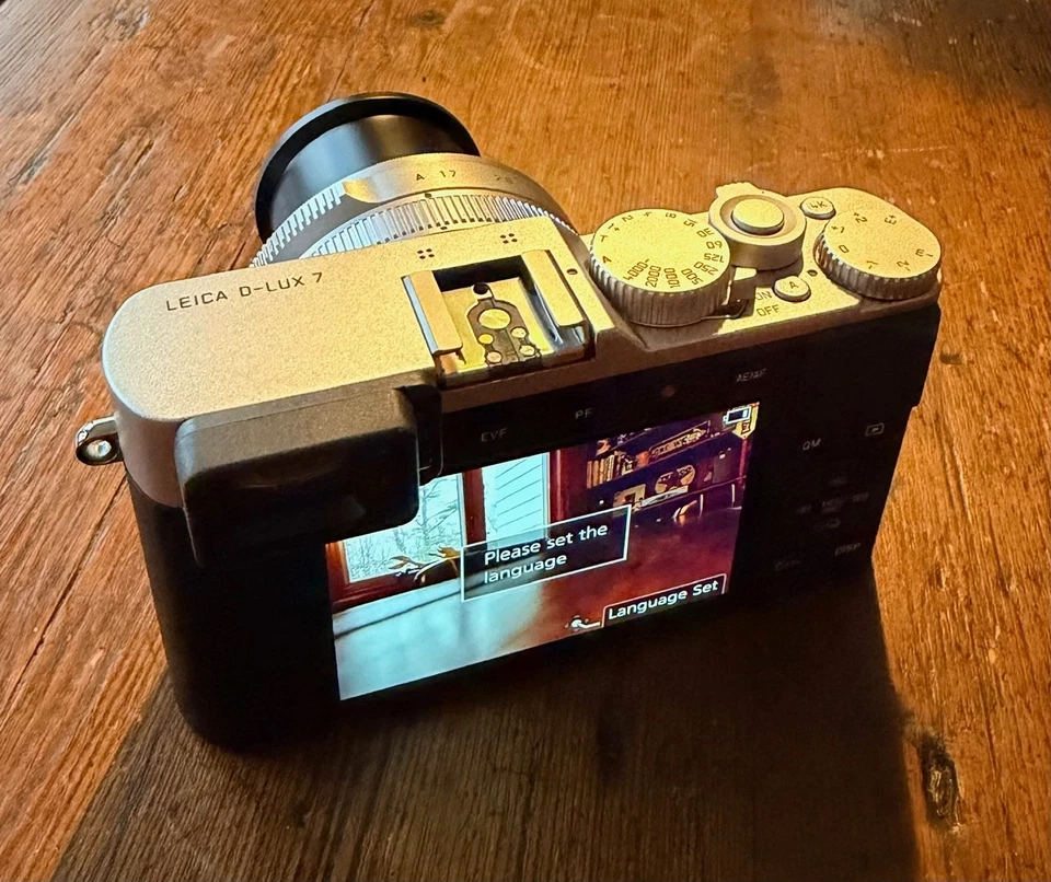 Leica D-Lux 7 Chrome #5476381 with Leica One-Year Warranty - Image 4 of 4