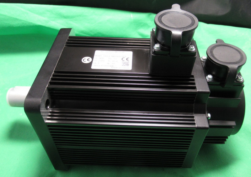AC Servo Motor 130ST-AM10010-DFP