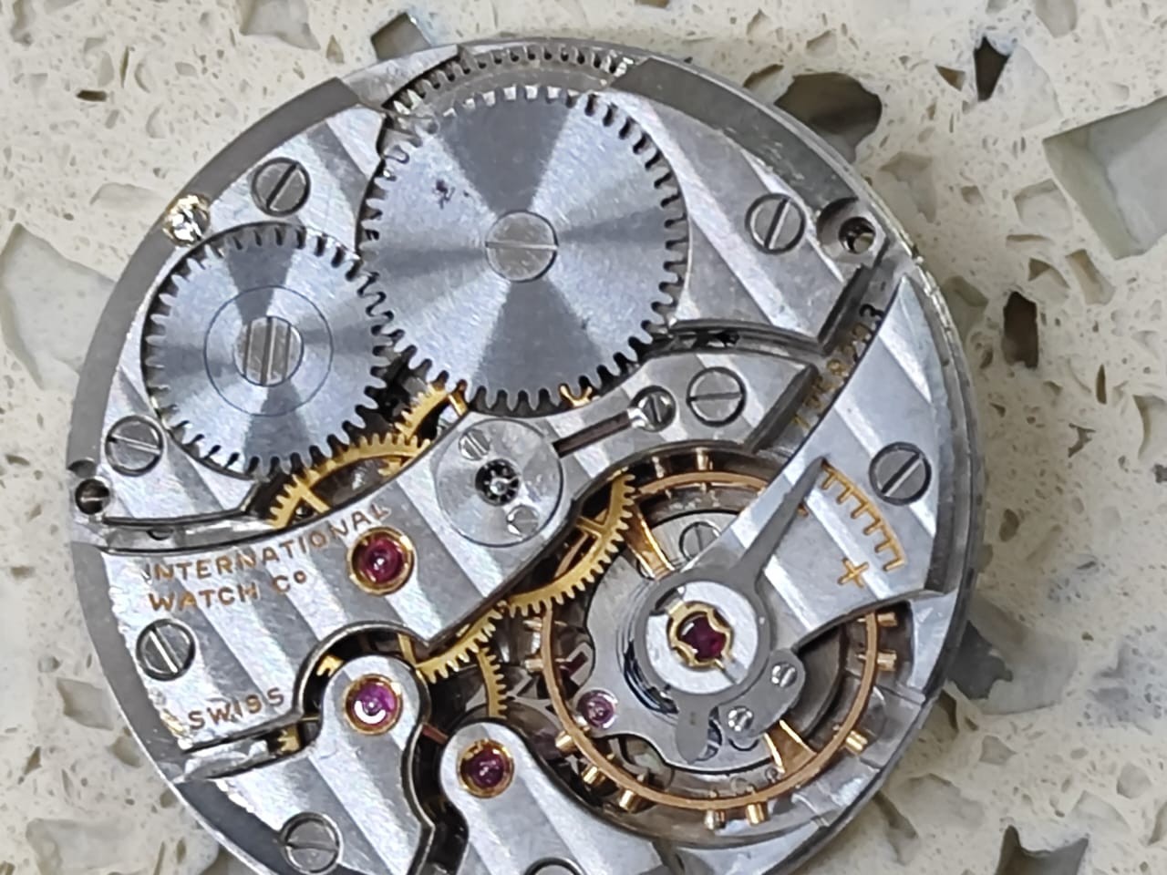 Vintage IWC Schaffhausen Cal C 89  Movement Working Z