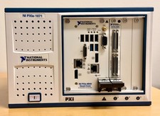 National Instruments PXIe 1071 PXIe-1071 Mainframe 4 Slot Chassis