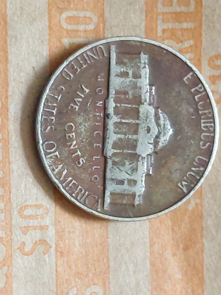 1964 Jefferson Nickel No Mint Mark Error On "6"  in 1964  - Image 3 of 3