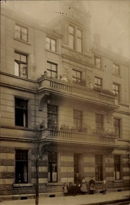 Foto Ak Düsseldorf am Rhein, Wohnhaus, Anwohner - 4981321