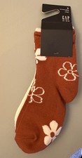 Gap Kids 3-Pairs Crew Socks Girls Size: Small Shoe size 10-12  NWT 