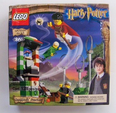 Lego Harry Potter 4726 Quidditch Practice NEW retired - Box has some damage