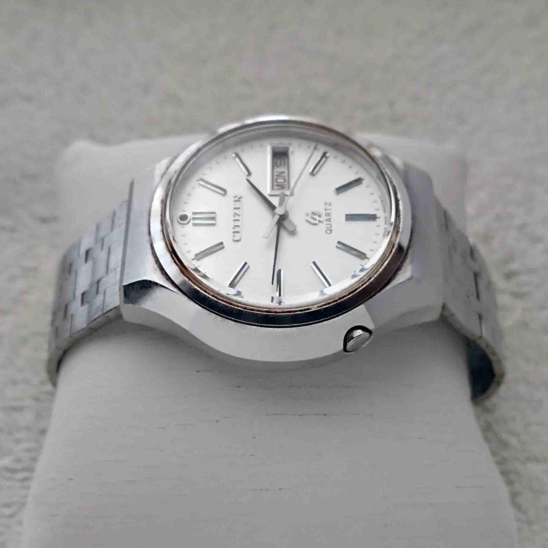 Citizen Quartz Watch Vintage 1974 Silver Stainless Classic image 2