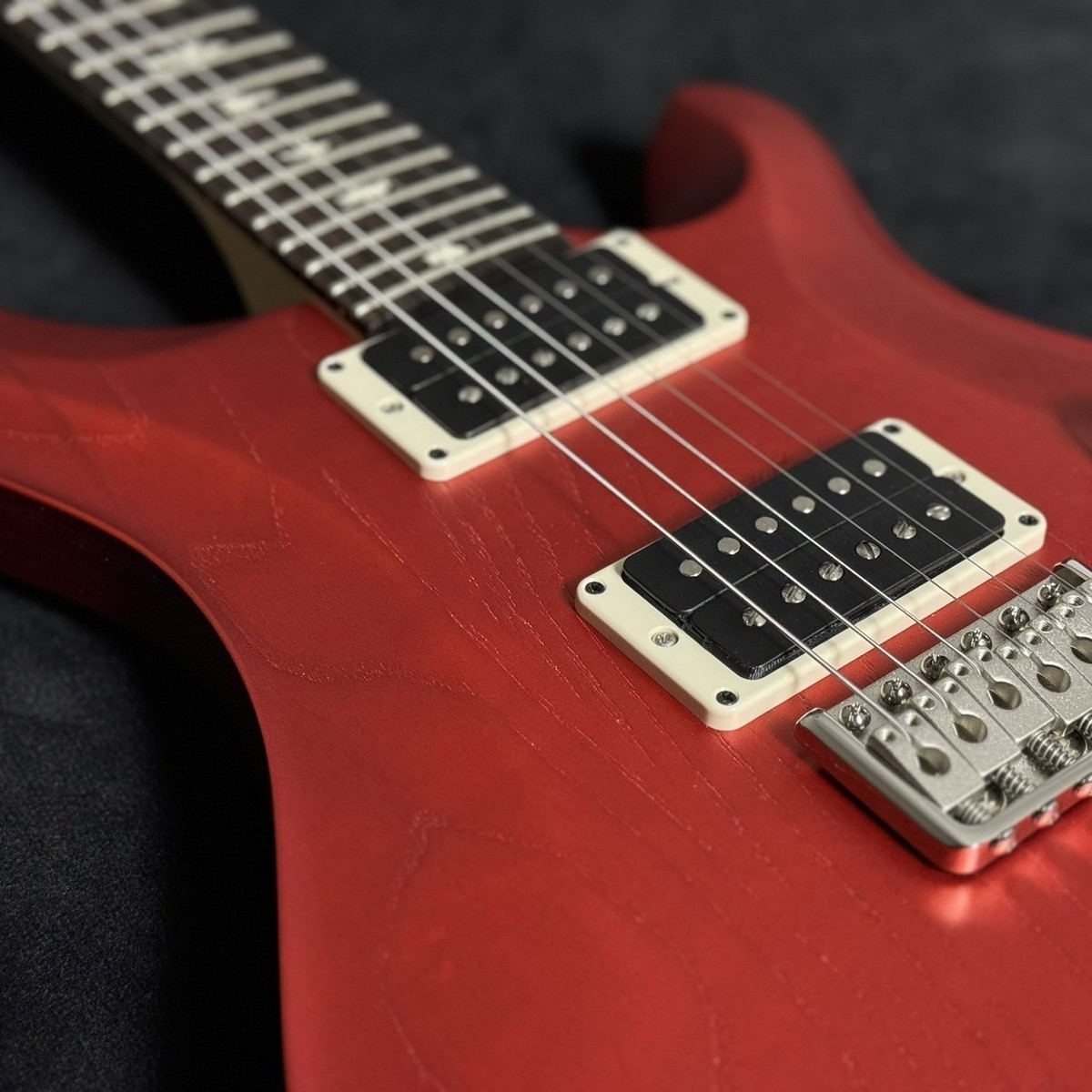 Paul Reed SmithPRS CE24-08 SwampAsh Limited/Red Apple