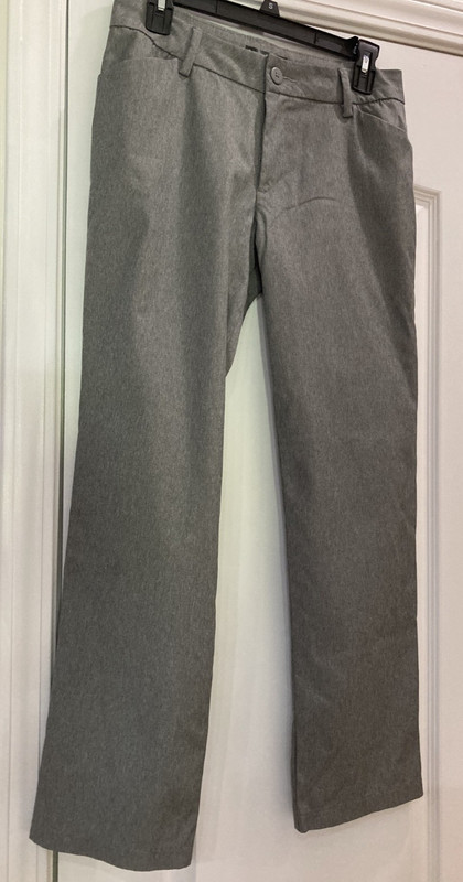 Lee Pants Womens 6 Short Gray Straight Leg Relaxed Fit Mid Rise Pockets Zip