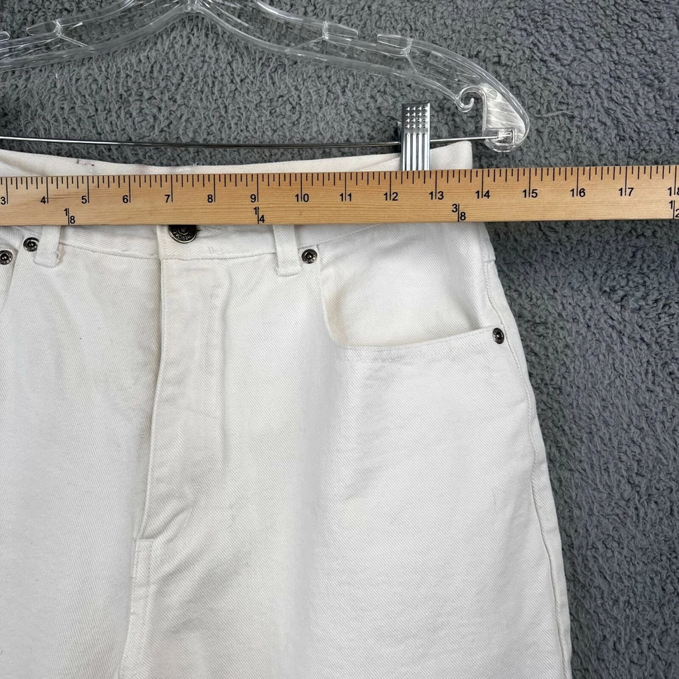 Vintage 1990s Cherokee Womens High Rise Mom Jeans White size 8P - Image 4 of 4