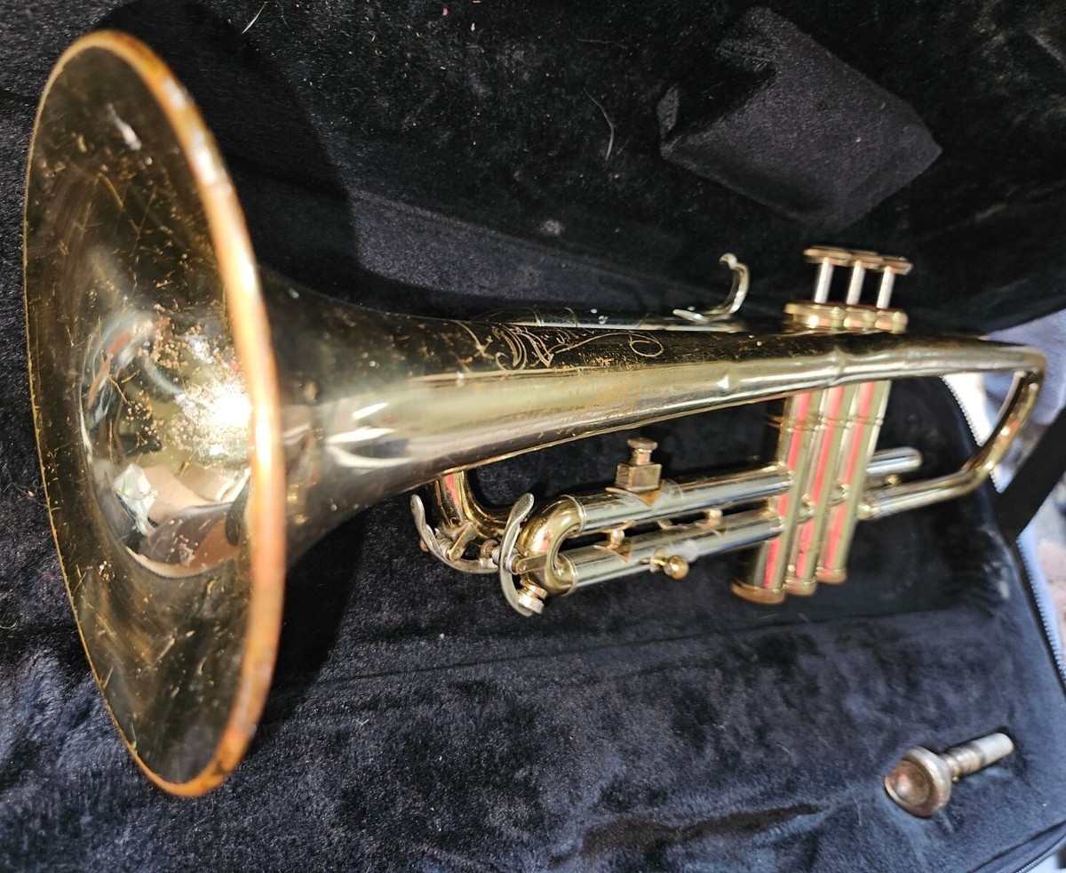 Reynolds Medalist Trumpet, USA, with case & MP, Good Reynolds Medalist Trumpet, USA, with case & MP, Good