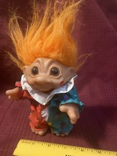 Vintage 5" TROLL dressed in CLOWN Outfit...1984 DAM