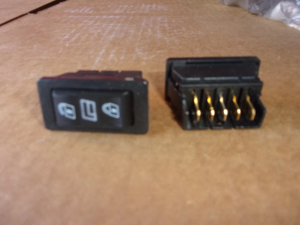 INTERRUPTOR DE VENTANA ELÉCTRICA HUMMER H1, INTERRUPTORES DE CERRADURA DE PUERTA Y CALENTADORES DE CERRADURA DE PUERTA Foto 3 de 4