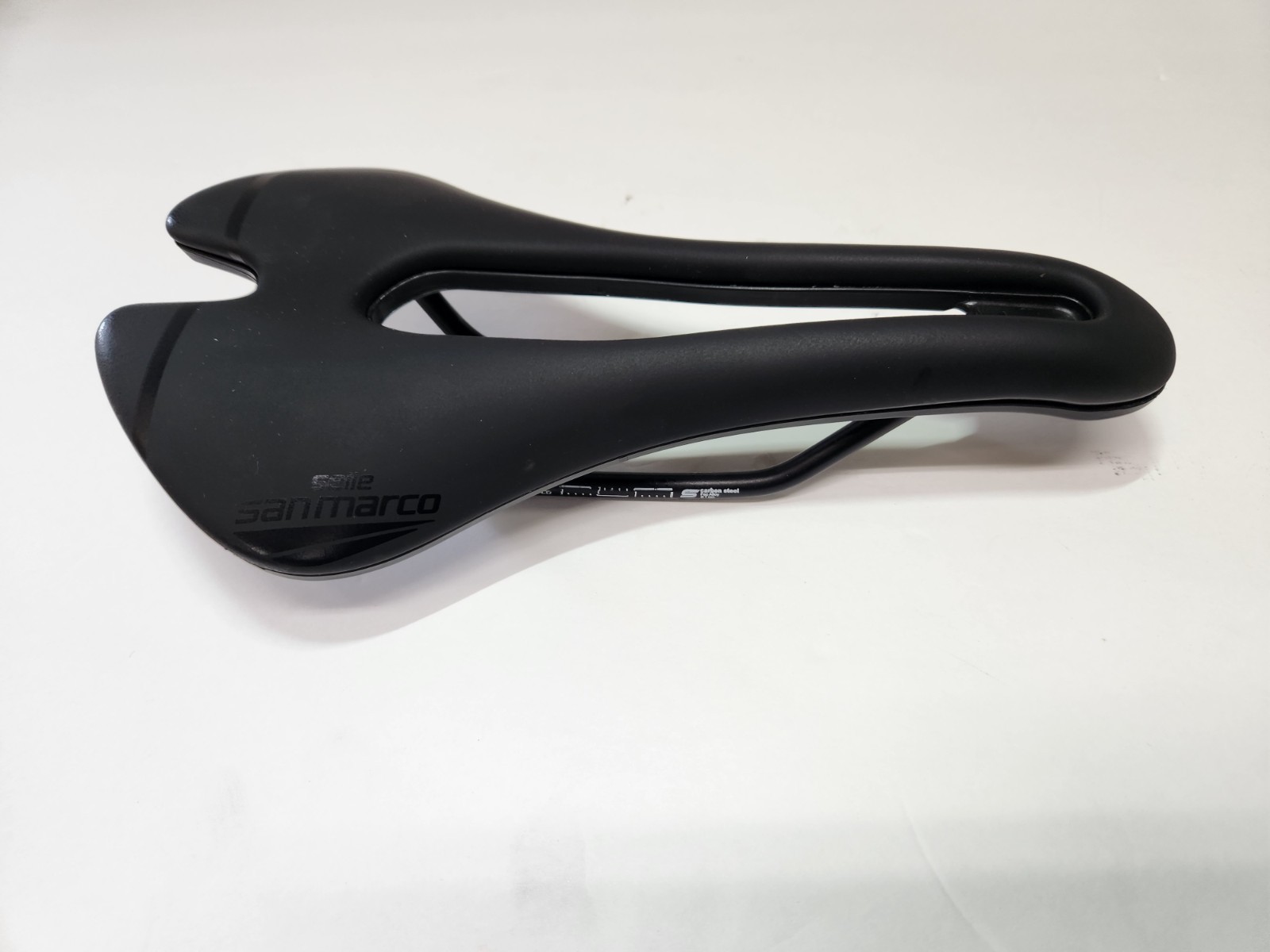 Selle San Marco Aspide Saddle - Short- Open-138mm Narrow- Black 
