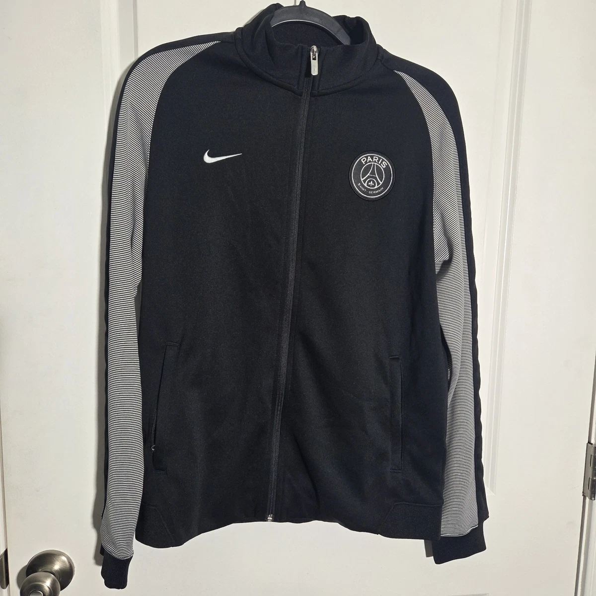 Nike Paris Saint-Germain International Club Soccer Fan Jackets for
