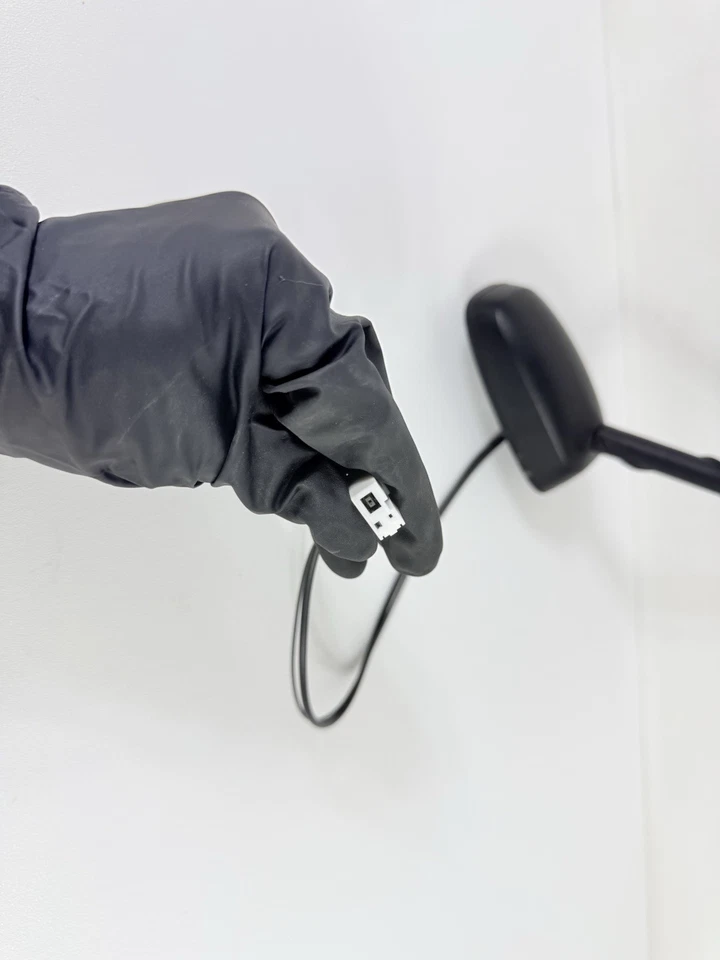 Base de antena de radio Chevy Traverse Acadia Enclave 2009-2017 25889652 OEM Foto 3 de 4