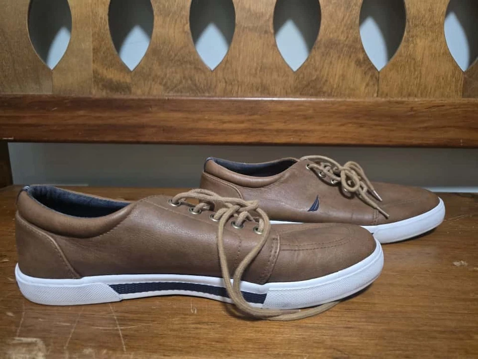 Zapatilla deportiva informal para barco Nautica Beirman para hombre - cuero sintético marrón - talla 10 Foto 4 de 4