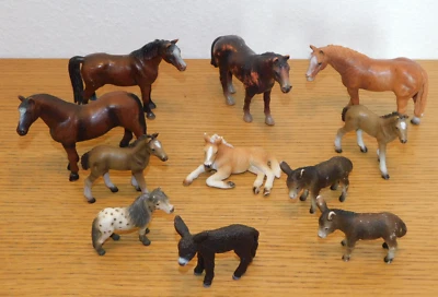 LOT 11 SCHLEICH cheval jument chevaux ane poulain REGARDEZ MES AUTRES FIGURINES - Photo 1/4
