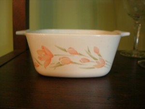 Corning Peach Floral ~ P 43 B 2 3/4c Individual Casserole 