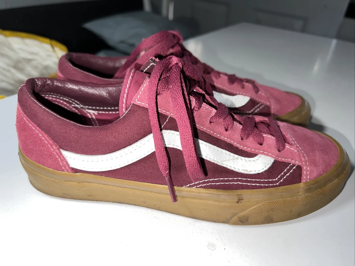 Pink vans hotsell gum sole