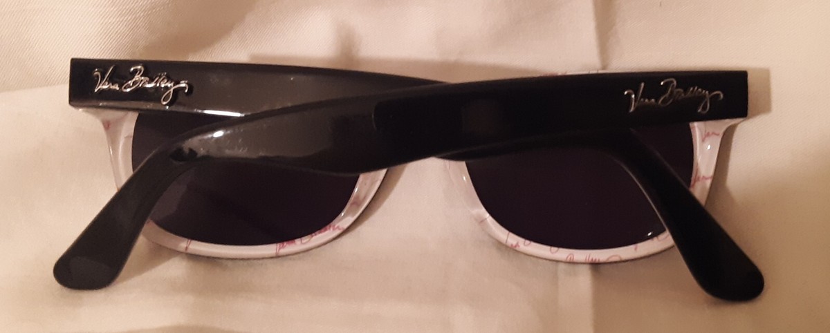 Vera Bradley Sunglasses Joanie B. CS Signature VBS Black  display picture 2