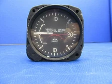 Mooney M20G Garwin Rate of Climb / Vertical Speed Indicator G993-01-1A (0721-386