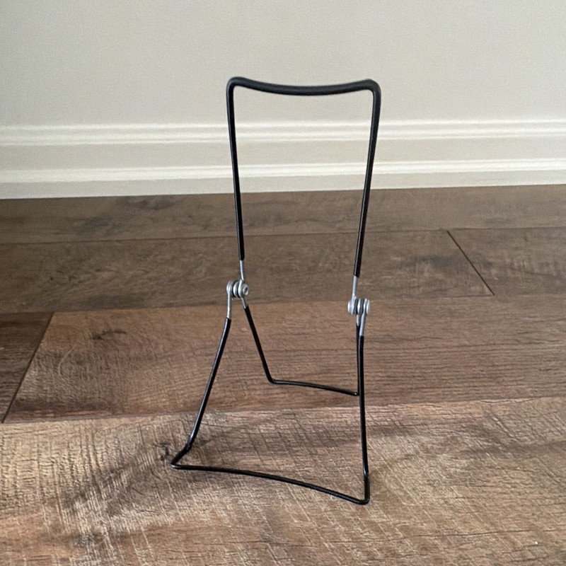 12 black Wire Book/plate Stands