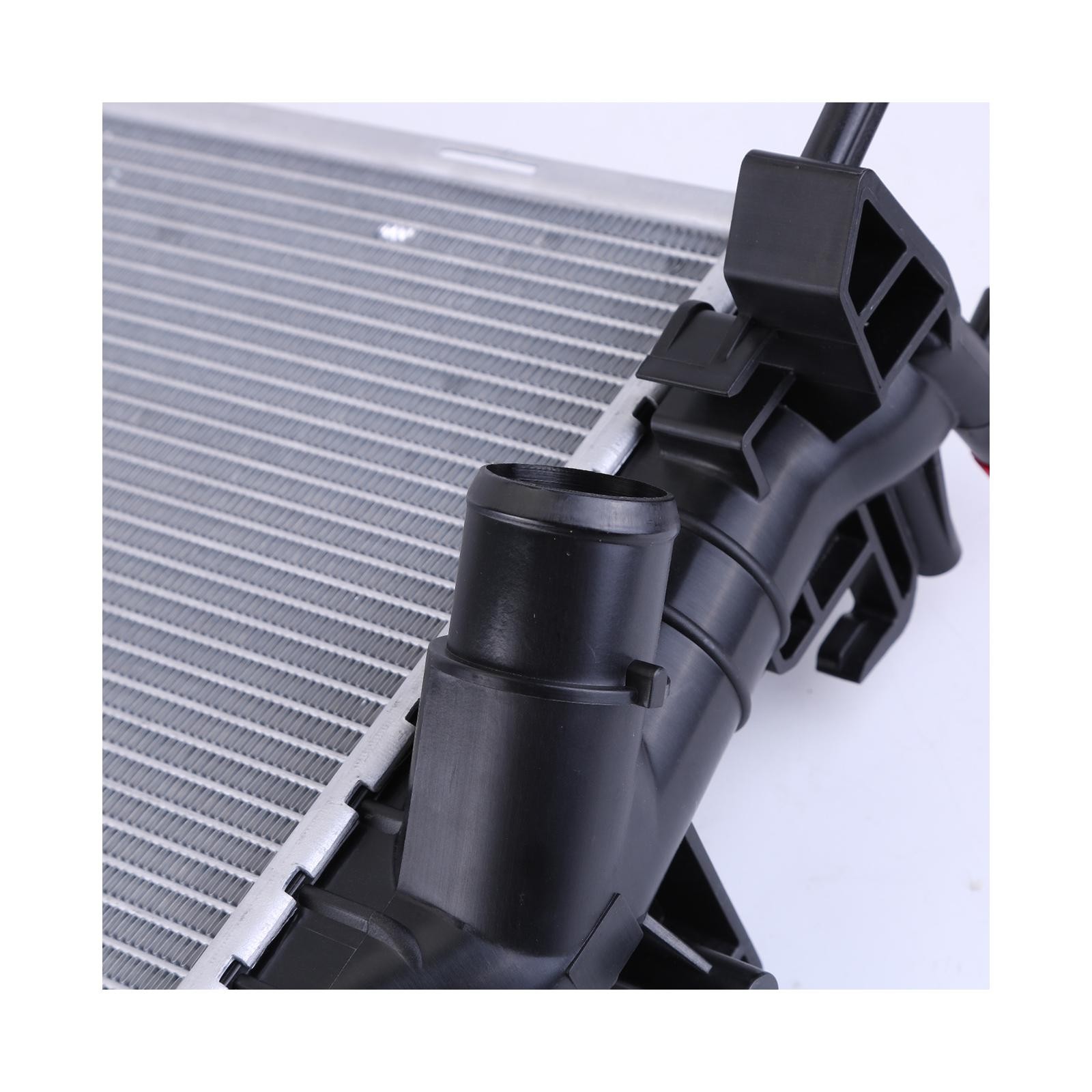 Water Cooling Radiator For 14-20 Maserati Ghibli Quattroporte Levante 670109996