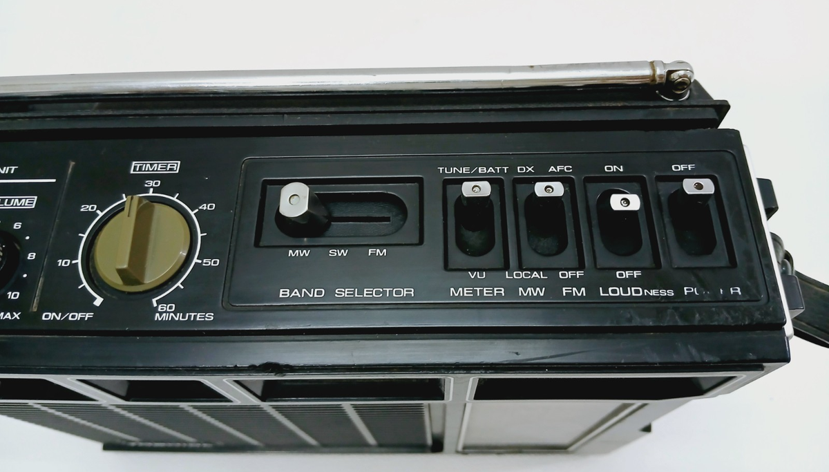 Vintage Toshiba Radio IC-777 - For Parts only | eBay