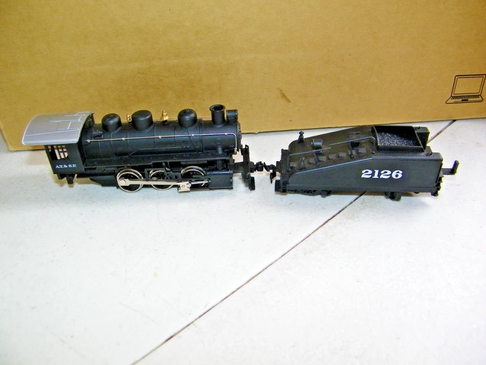 Тендер на двигатель и наклон поезда Bachmann масштаб 2126 HO с паровым фонарем - Изображение 4 из 4