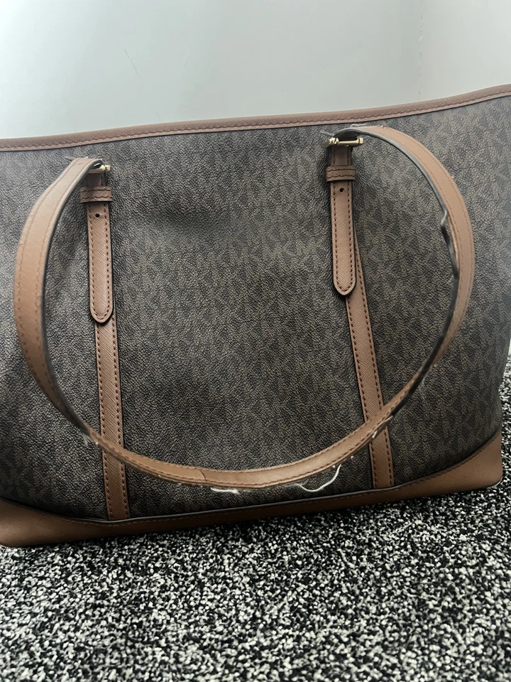 Michael Kors Jet Set Tote Bag - Brown, photo 4 of 5
