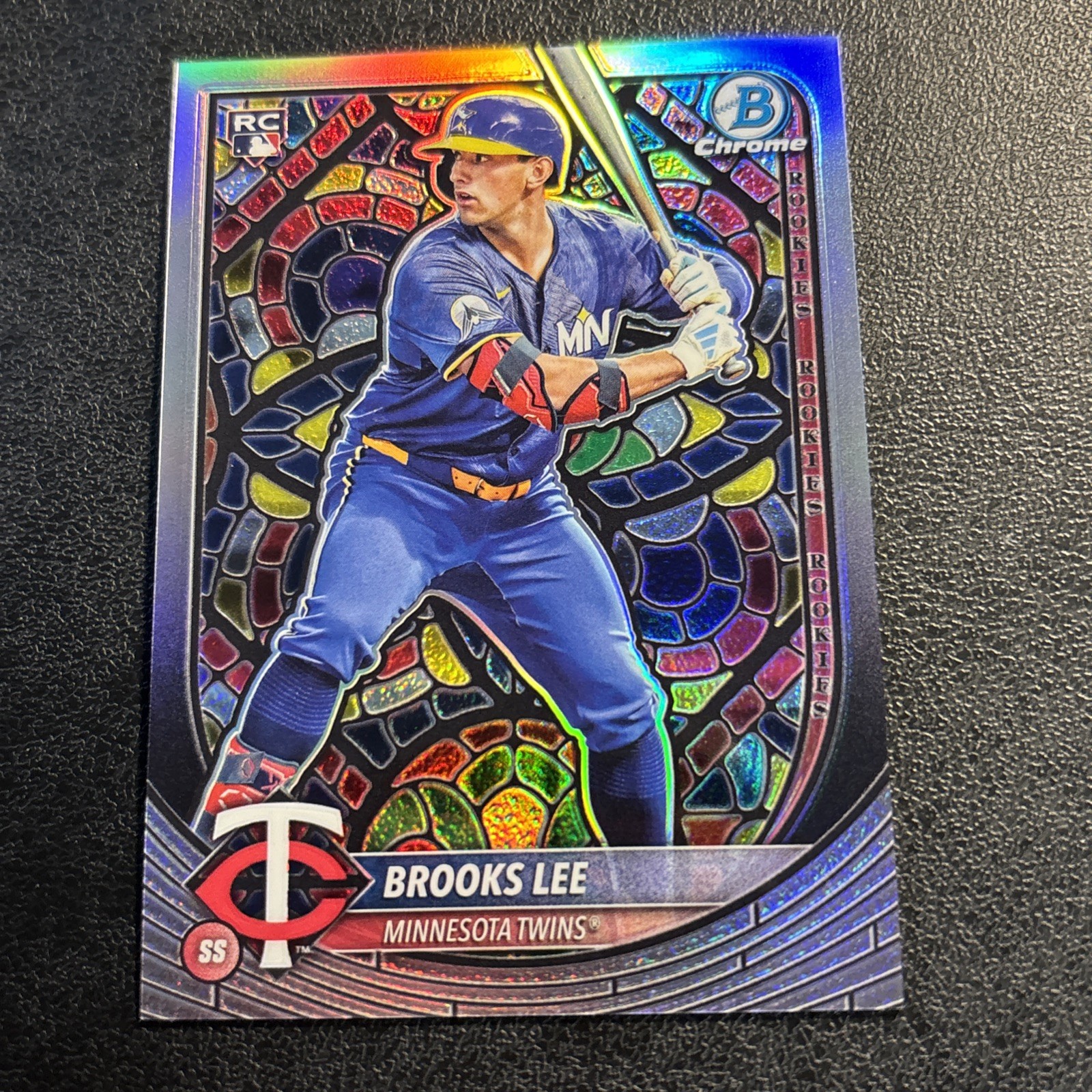 2025 Bowman Chrome Brooks Lee Etched In Glass (RC) No. 72 Twins SSP Case Hit