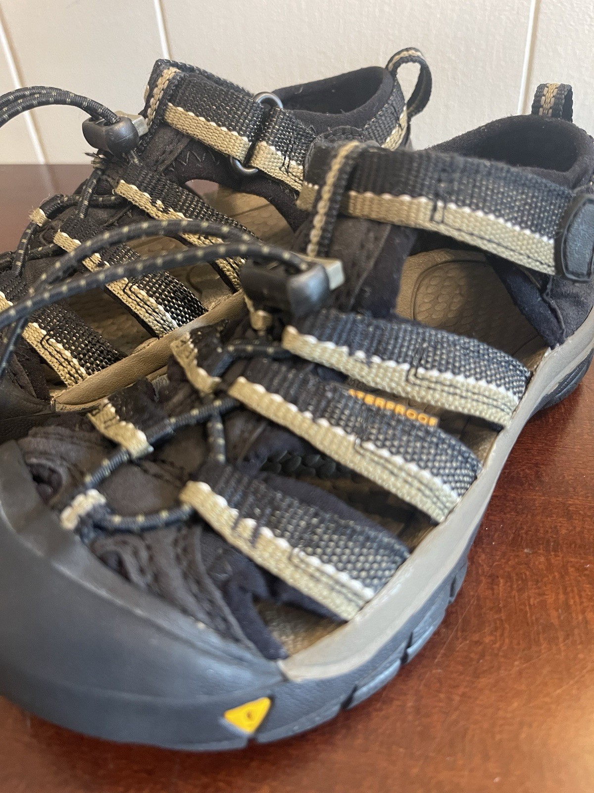 Sandali Keen Little Kids 11 Newport H2 Ragazzi Impermeabili Nero Sport Acqua EU 29