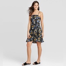 Black floral smocked back faux wrap sundress size large