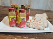Vintage DILL'S First Aid Powder Bottles & K-W Lozenge Boxes - Vintage Prop Decor