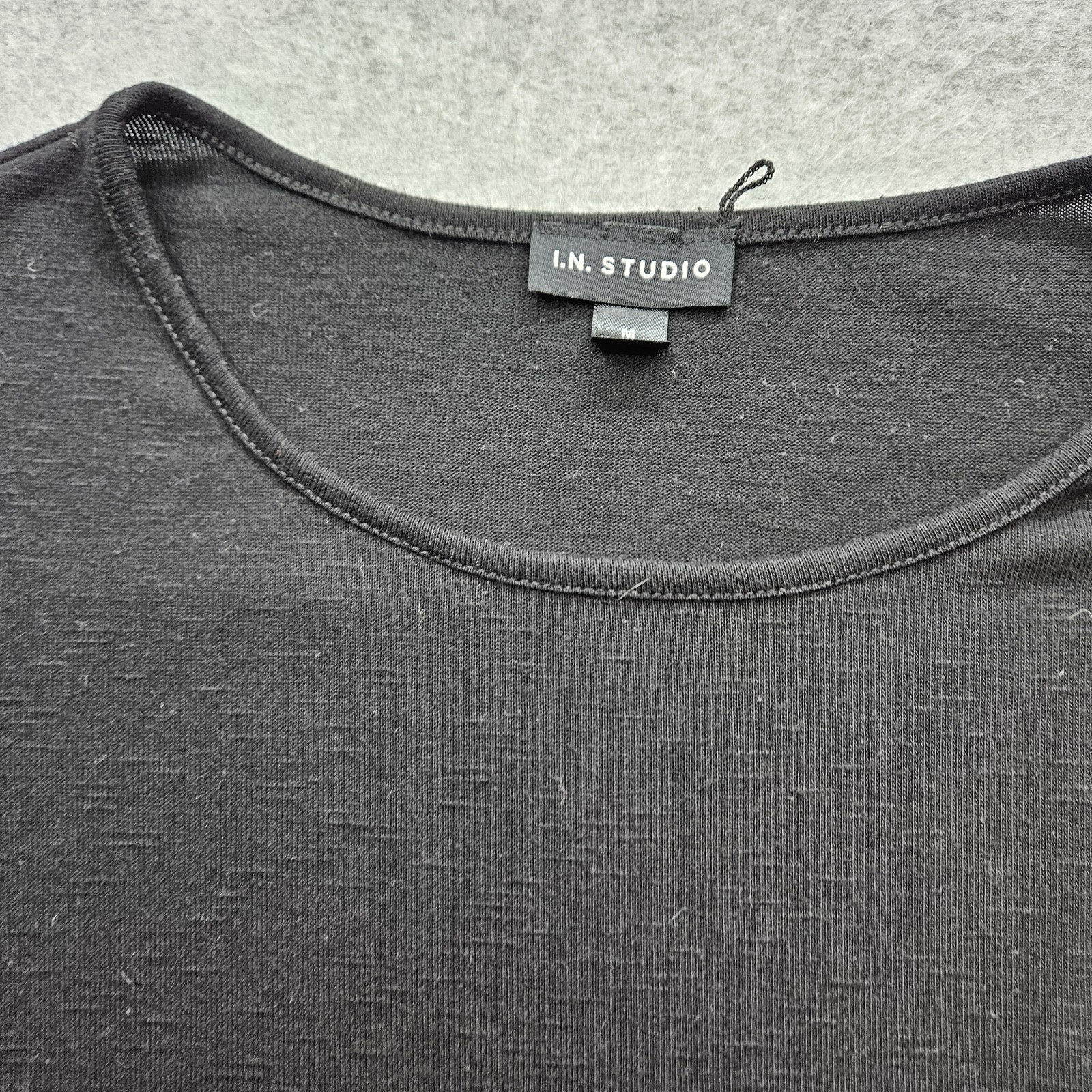 I.N. Studio Women's Medium Black Three-Quarter Butterfly Sleeves