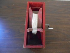 ANTIQUE VINTAGE WOODEN KITE STRING WINDER WITH OLD RED PAINT