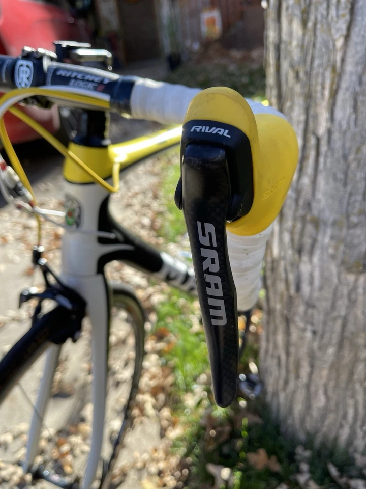 Bicicleta de carretera de rendimiento MASI Evolutione 56 cm Foto 3 de 4