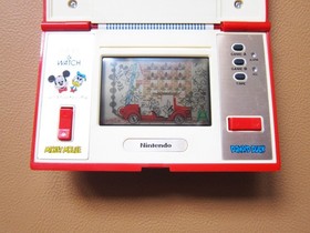 NINTENDO Mickey & Donald Game and Watch in Excellent Condition (DM-53) 1982