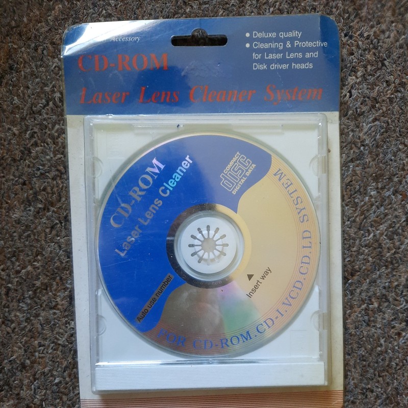  Electronics CD/DVD Blu Ray Lens Cleaner  new