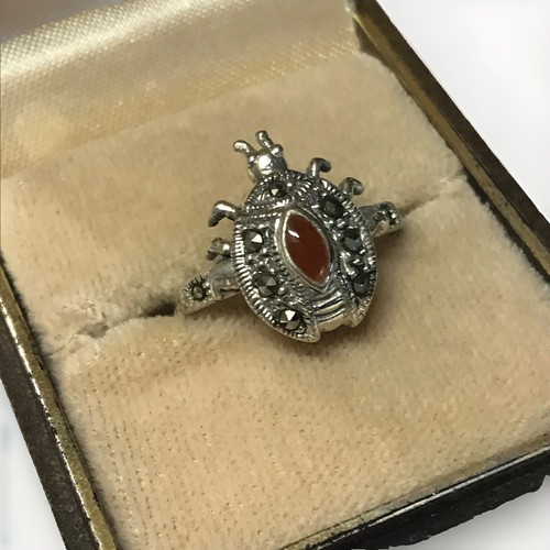 size 5.75 vintage Sterling Silver Carnelian & Marcasite Ladybug Ring Love Bug