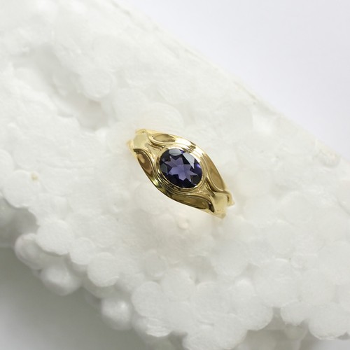 Ring of Vilya, Solid Gold ring set with a Natural 9x7 Faceted Indigo Tanzanite - Picture 14 of 21