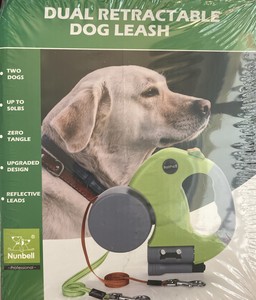dual retractable dog leash