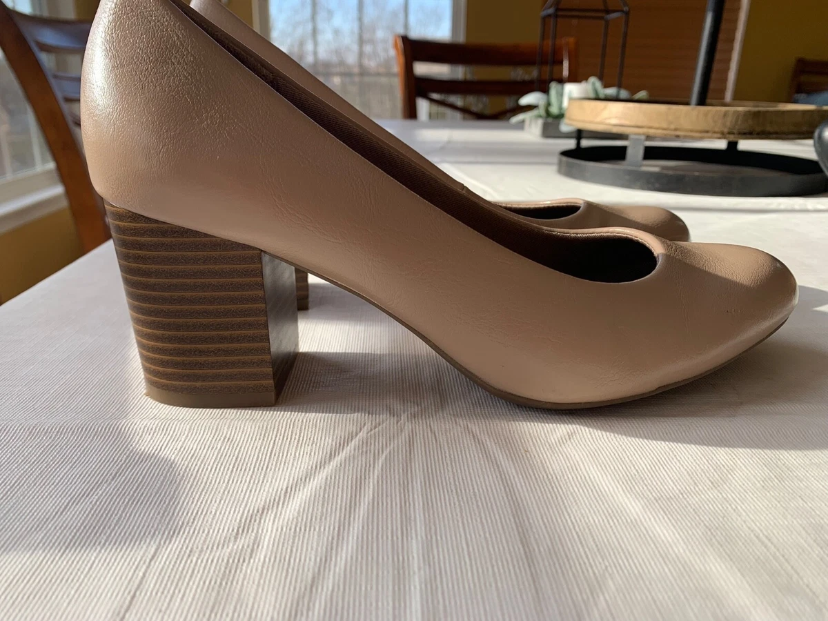 Life Stride Soft System Flex Parigi Beige Chunky Heels Slip On