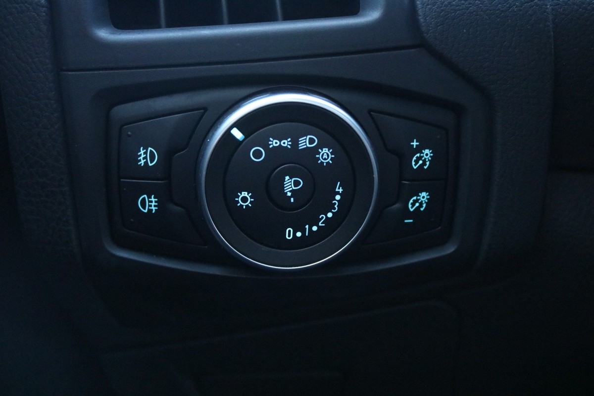 Ford Focus 2,0 TDCi 150 Titanium stc.
