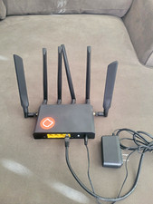 Pronto Networks PC61 Tri-Band Wireless/Wired Router Black PC-61C4-MW6