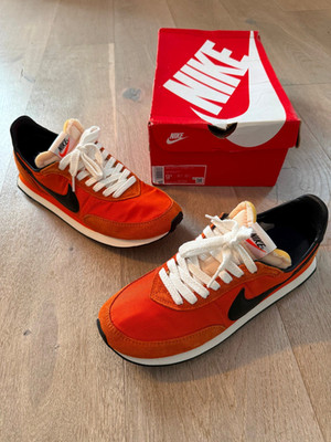 Nike Waffle Trainer 2 SP Gr. 43 starfish orange SELTEN