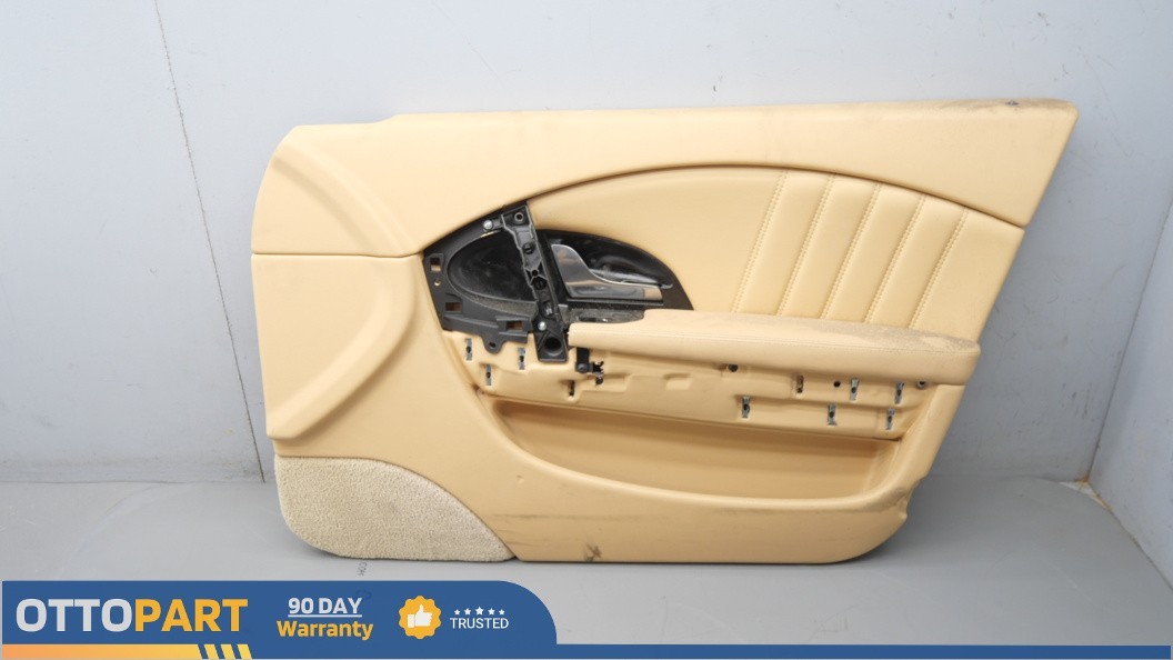 2003-2013 Maserati Quattroporte M139 Front Right Side Interior Door Panel OEM